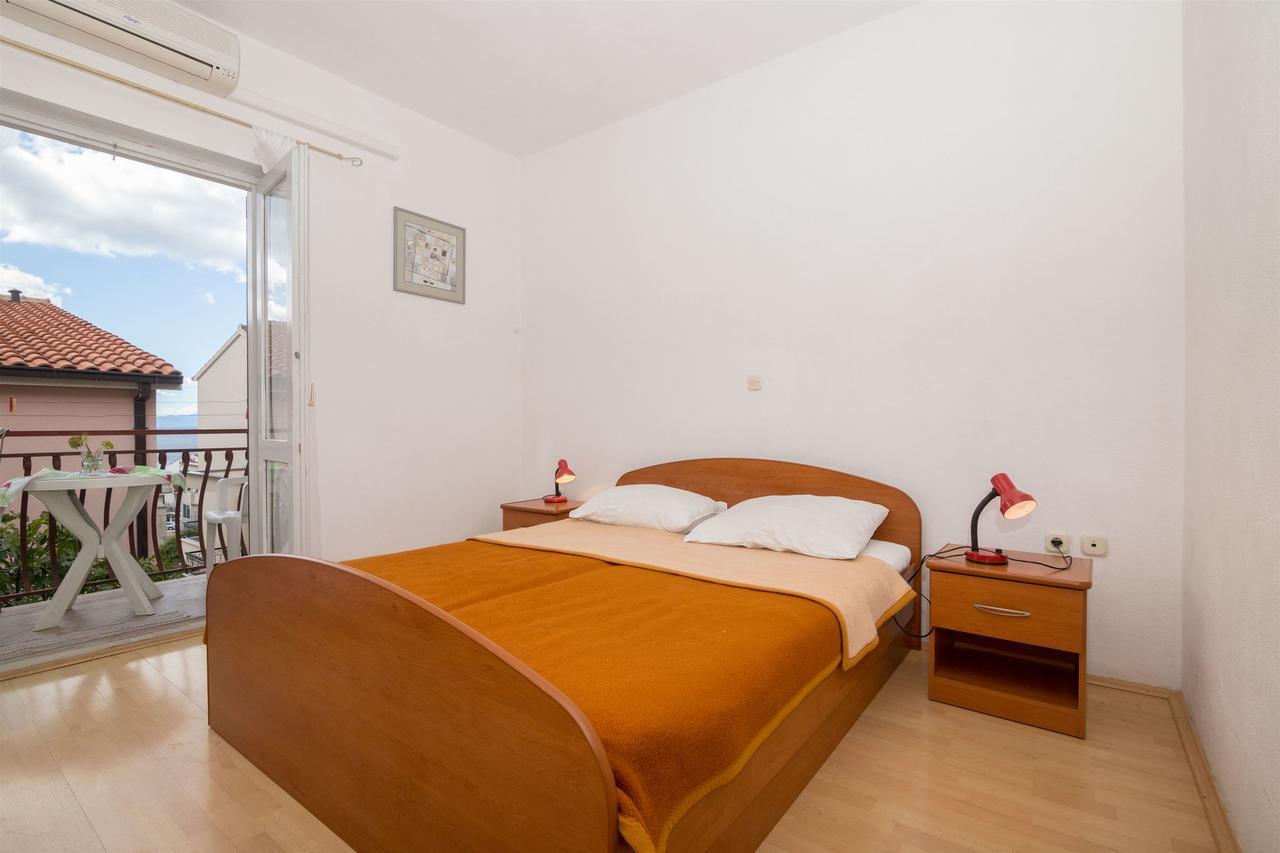 Apartments Zeljko Makarska Exterior photo